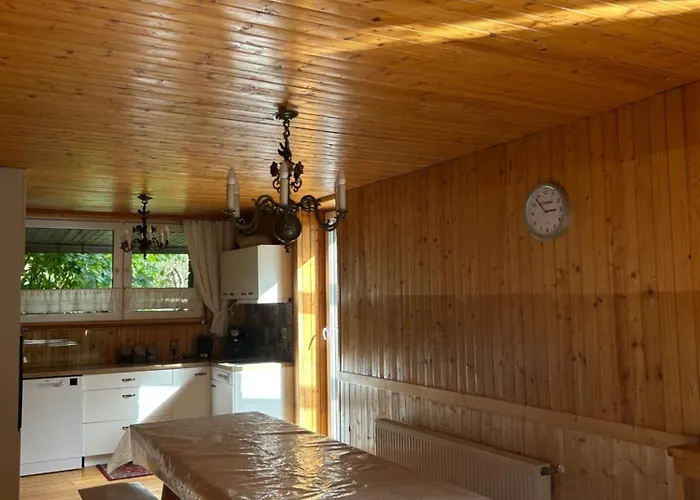 Dom Na Topolowej بيت للعطل