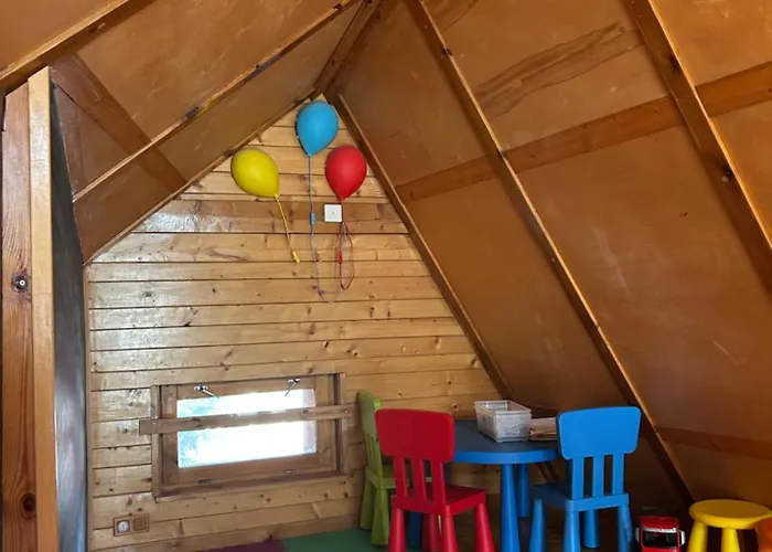 بيت للعطل Dom Na Topolowej أوسترون